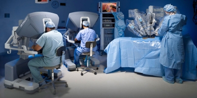 جراحی حداقل تهاجمی با سیستم روباتیک داوینچی   The da Vinci® surgical system